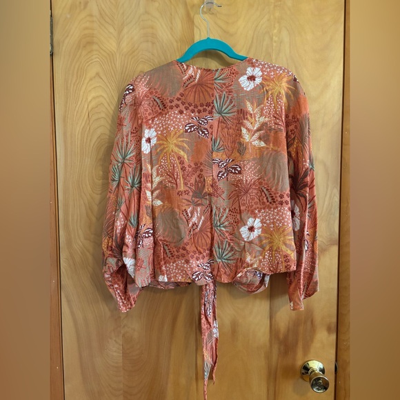 Sonoma Orange Pink 3/4 Sleeve Crop Tie Front Shaw - Picture 8 of 9